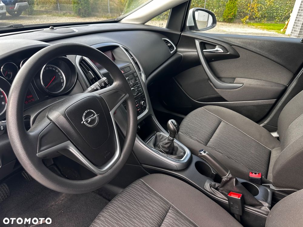 Opel Astra - 14