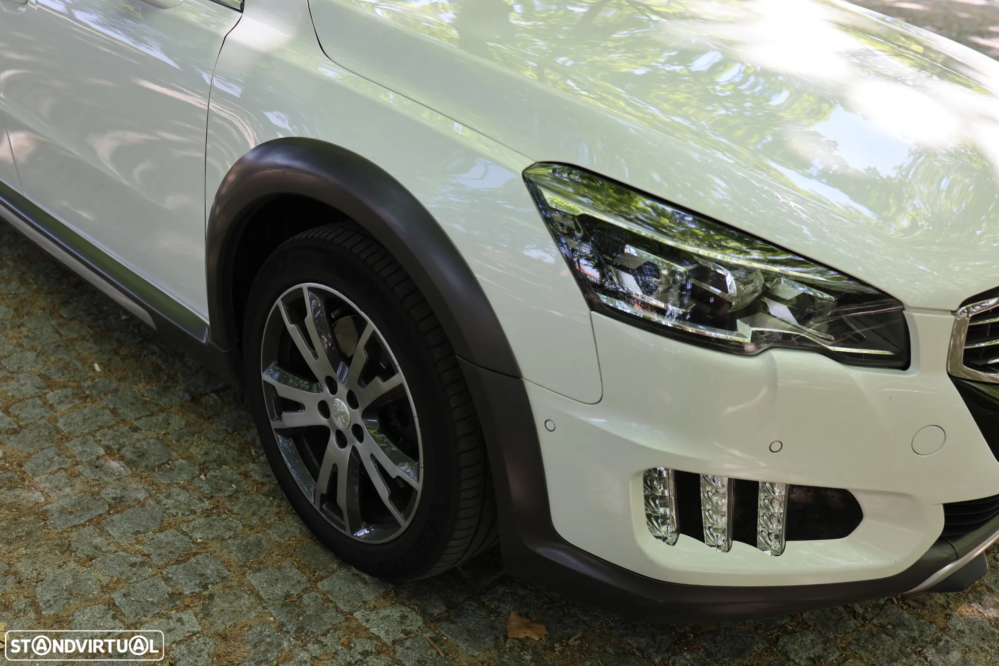 Peugeot 508 RXH 2.0 HDi Hybrid4 Limited Edition 2-Tronic - 9