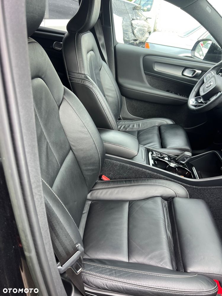 Volvo XC 40 - 17