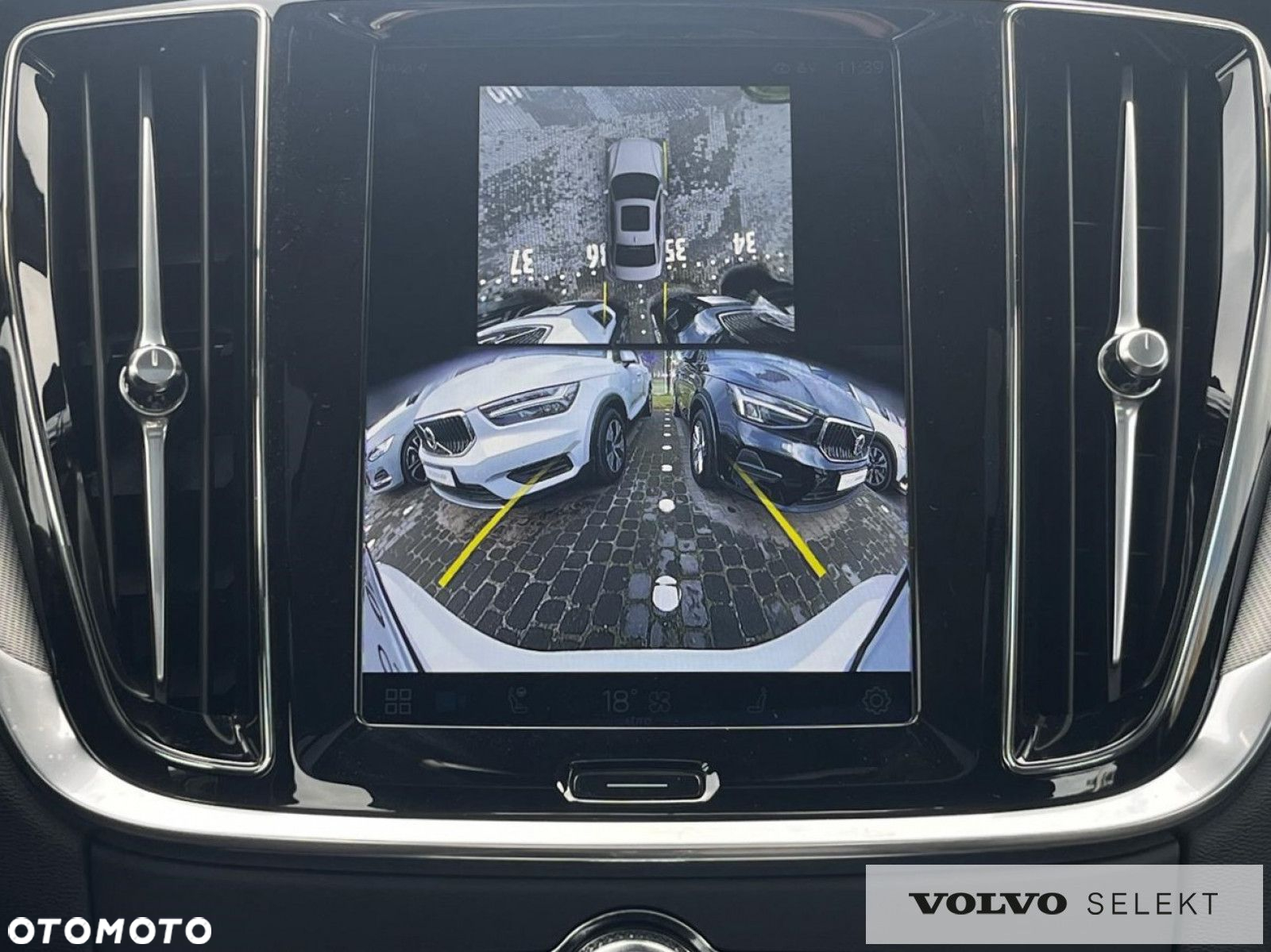 Volvo S60 - 25