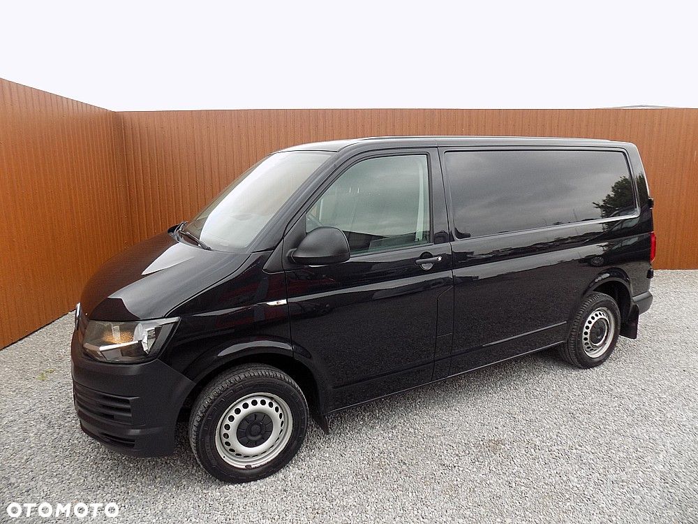 Volkswagen Transporter - 24