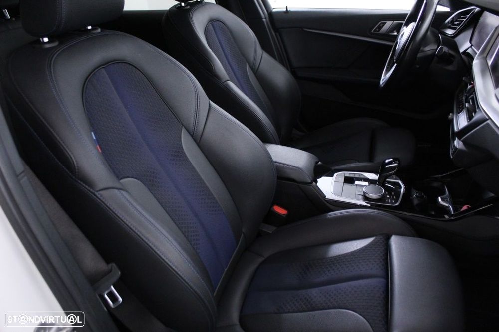 BMW 116 d Pack Desportivo M Auto - 14