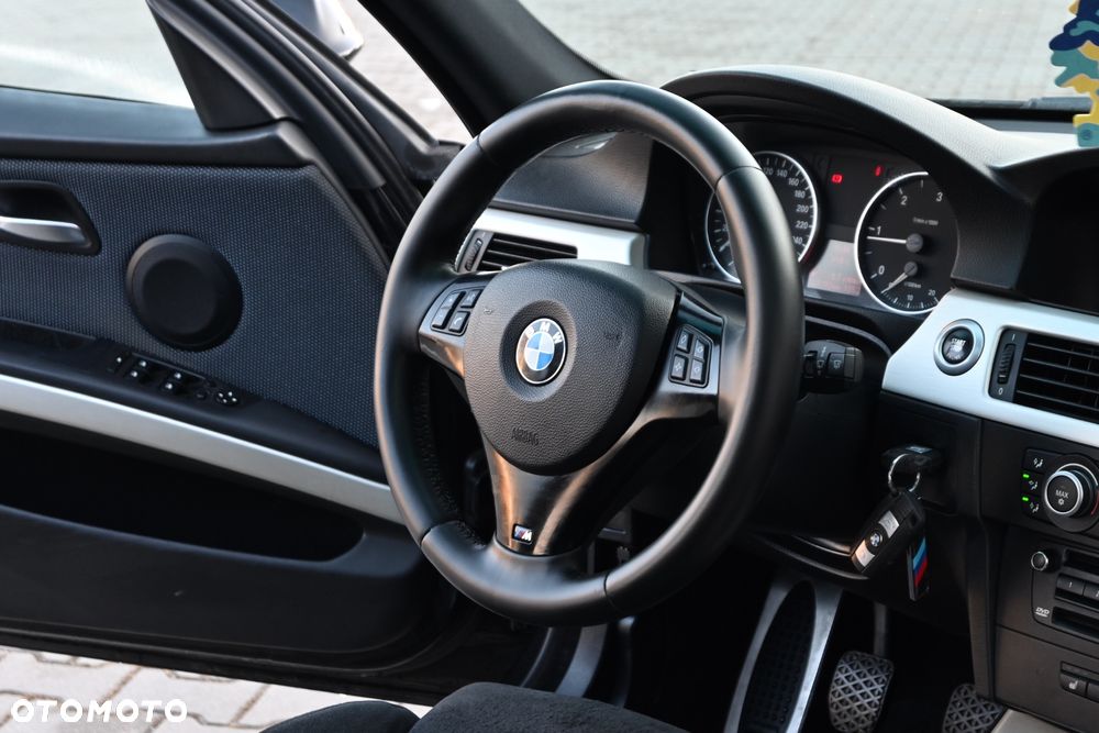 BMW Seria 3 318d DPF Edition Sport - 20