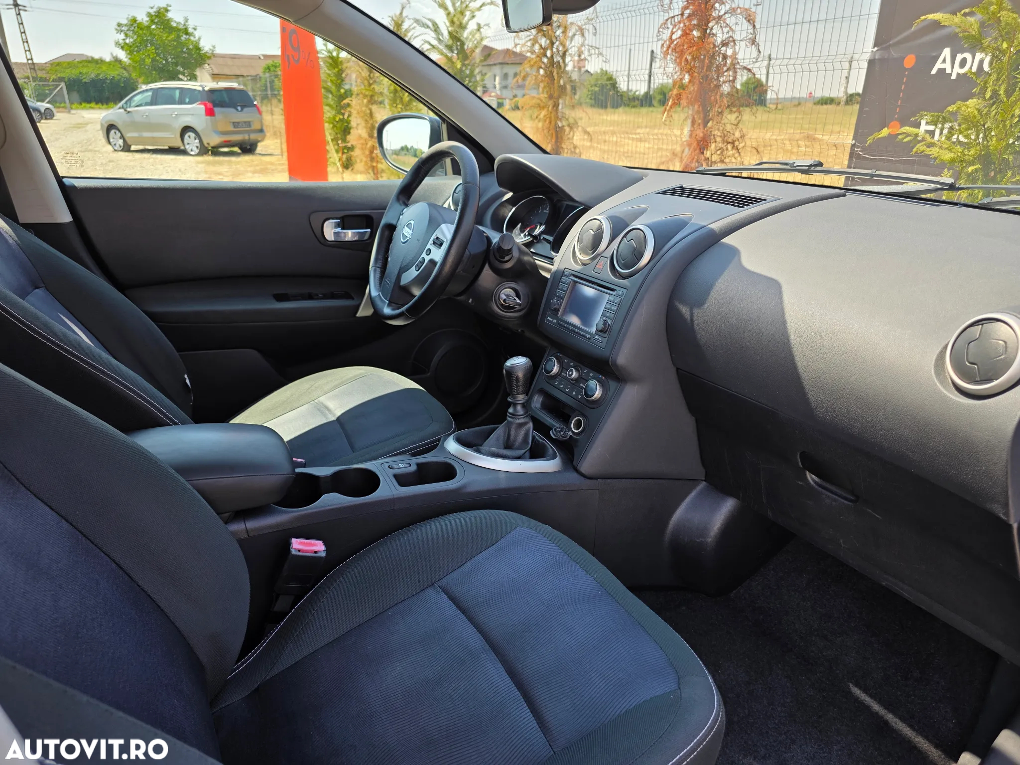 Nissan Qashqai 2.0 DCI DPF Tekna - 16