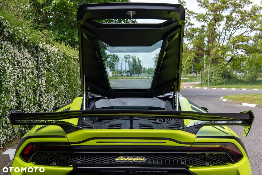 Lamborghini Huracan EVO RWD - 20