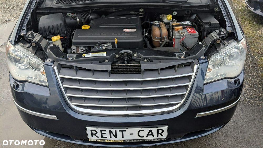 Chrysler Grand Voyager - 38