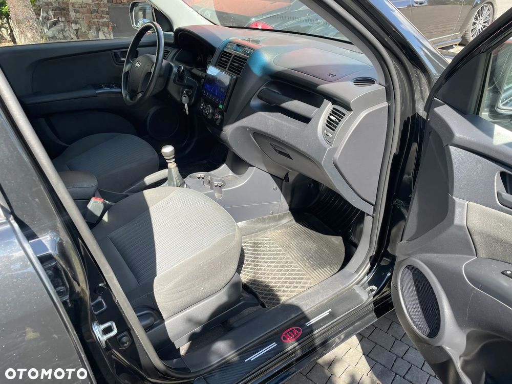 Kia Sportage 2.0 CRDI 2WD Cup - 15