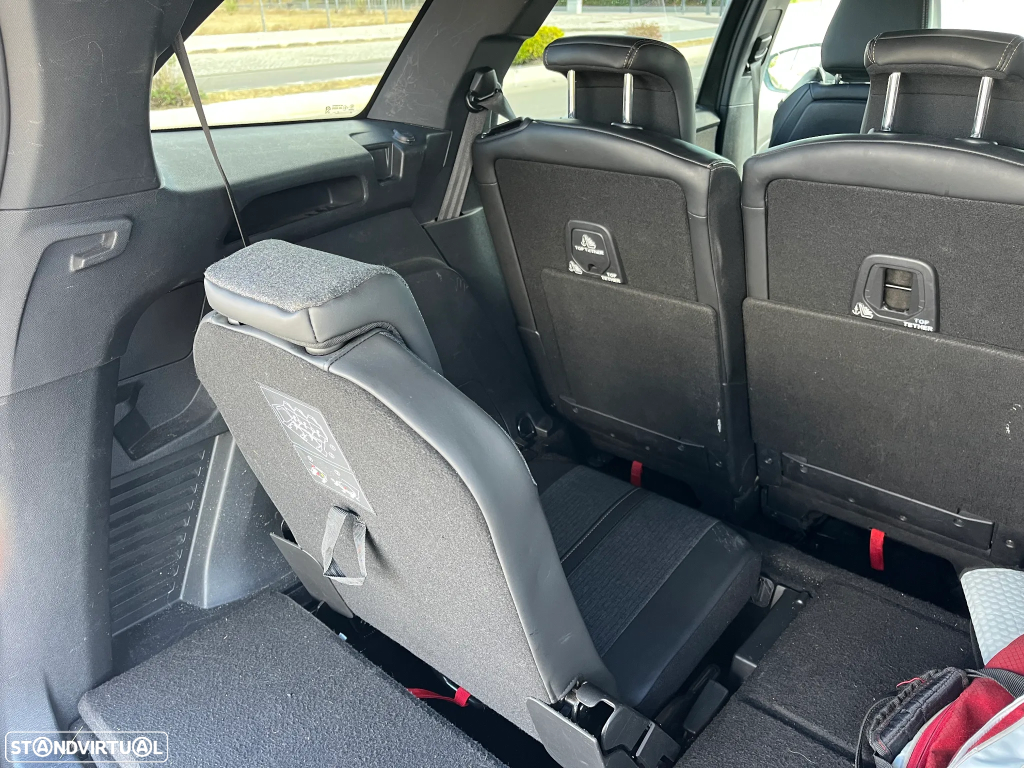 Peugeot 5008 1.6 BlueHDi GT Line EAT6 - 13