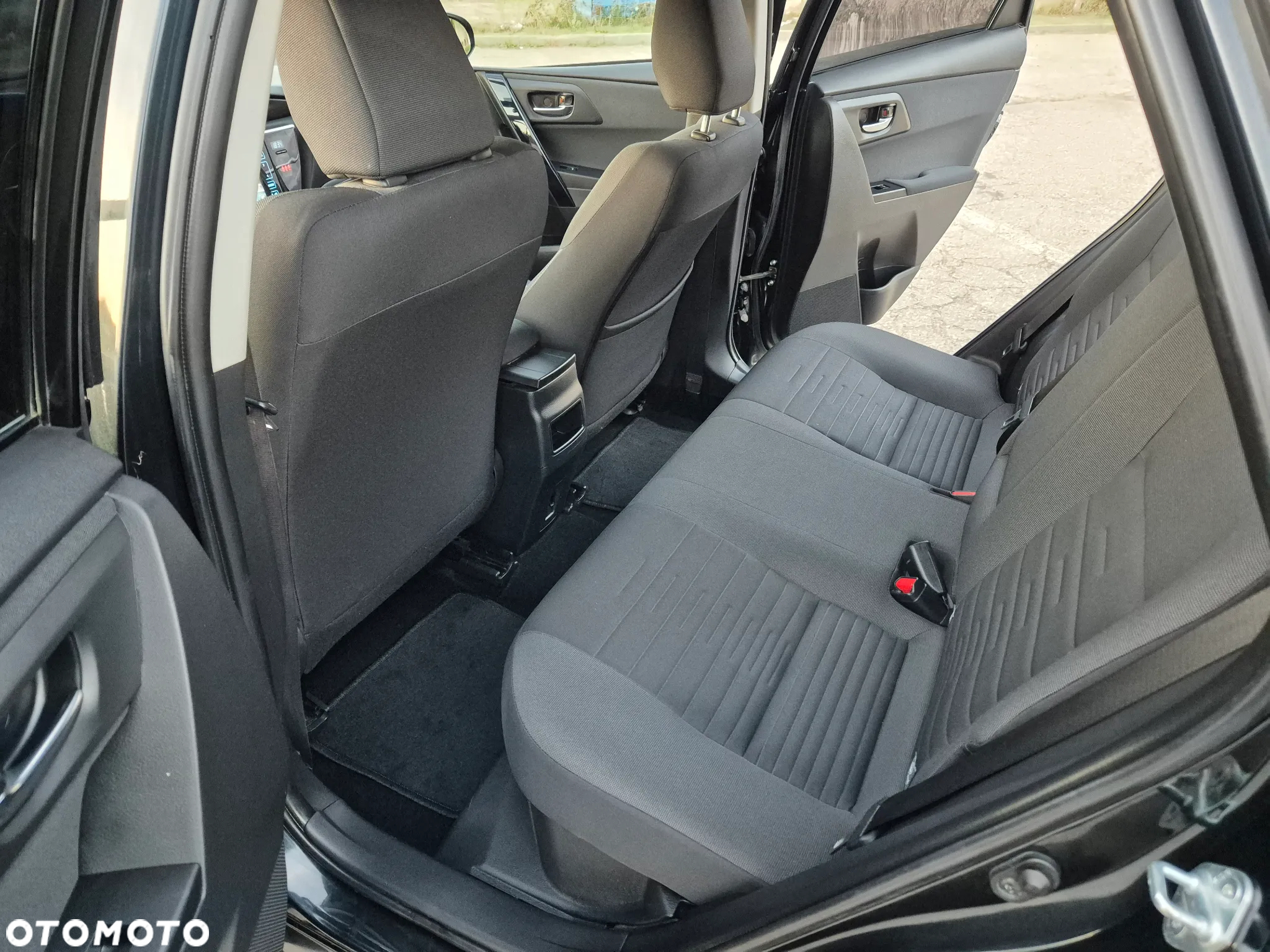 Toyota Auris 1.8 VVT-i Hybrid Automatik Cool - 21