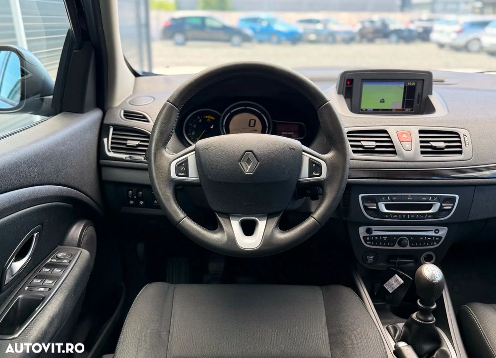Renault Megane 1.5 dCi Dynamique - 7