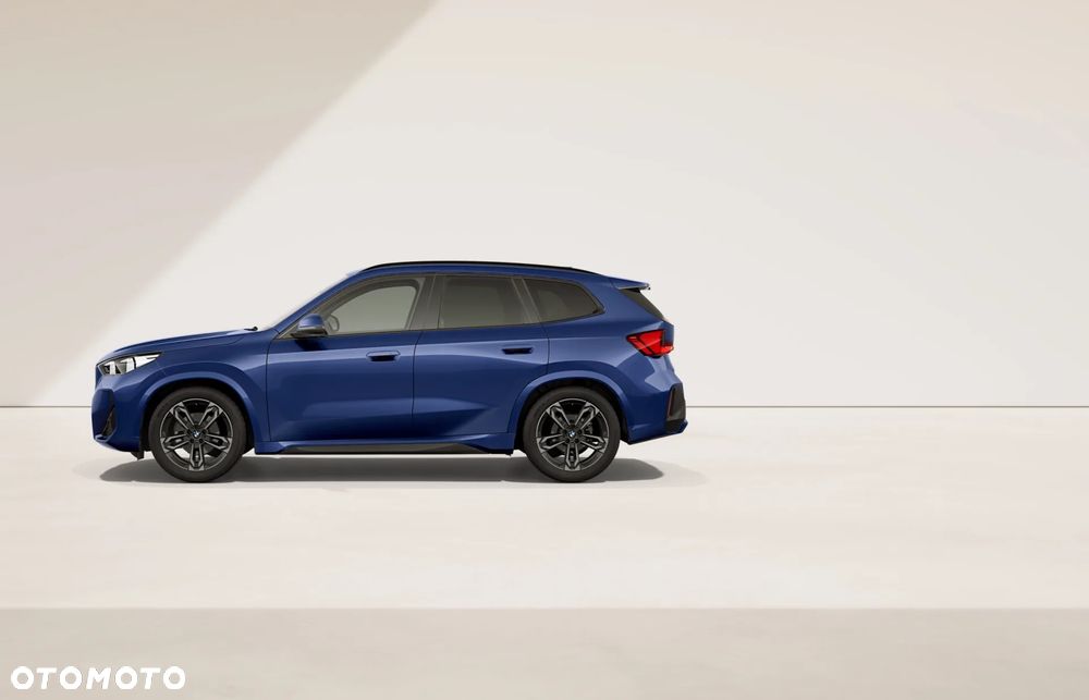 BMW X1 sDrive18i - 8