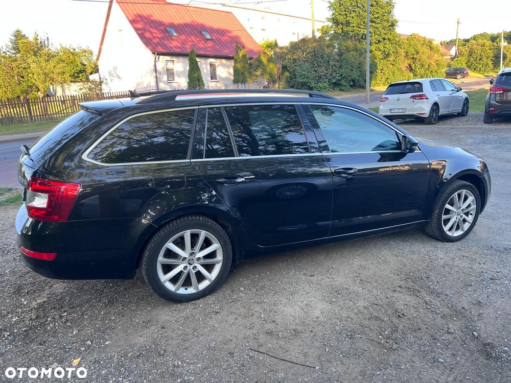 Skoda Octavia 2.0 TDI DSG Ambition - 9