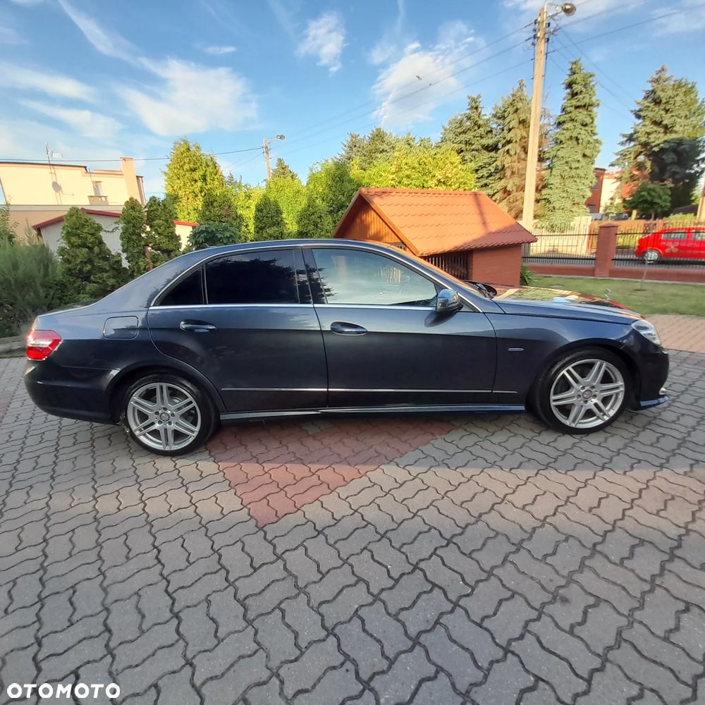 Mercedes-Benz Klasa E 220 CDI BlueEff - 3
