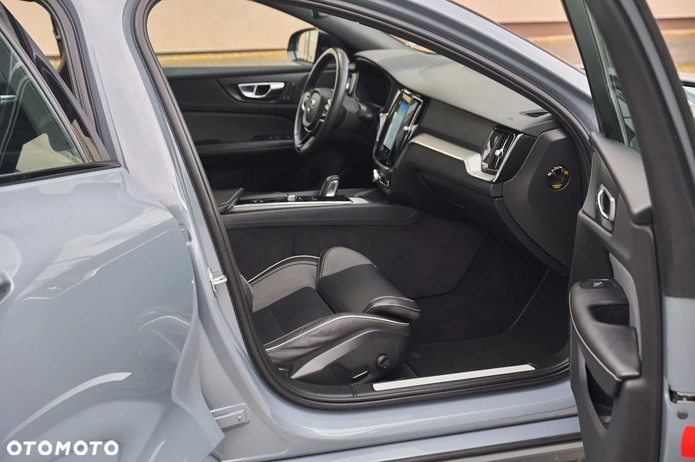 Volvo S60 T4 Geartronic RDesign - 27