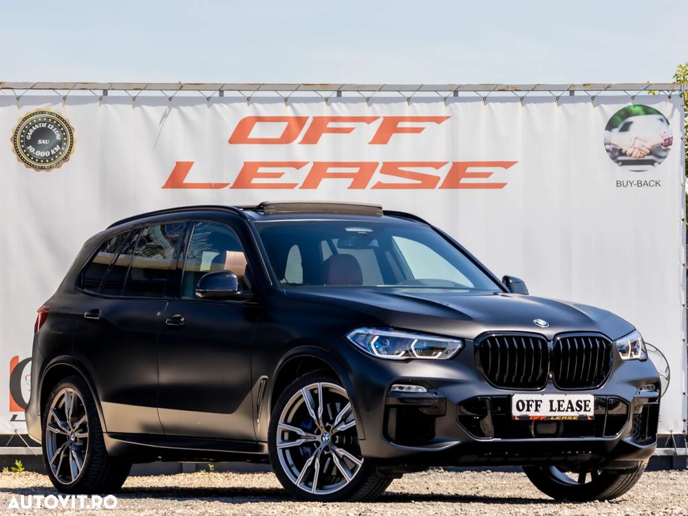 BMW X5 M M50i - 2