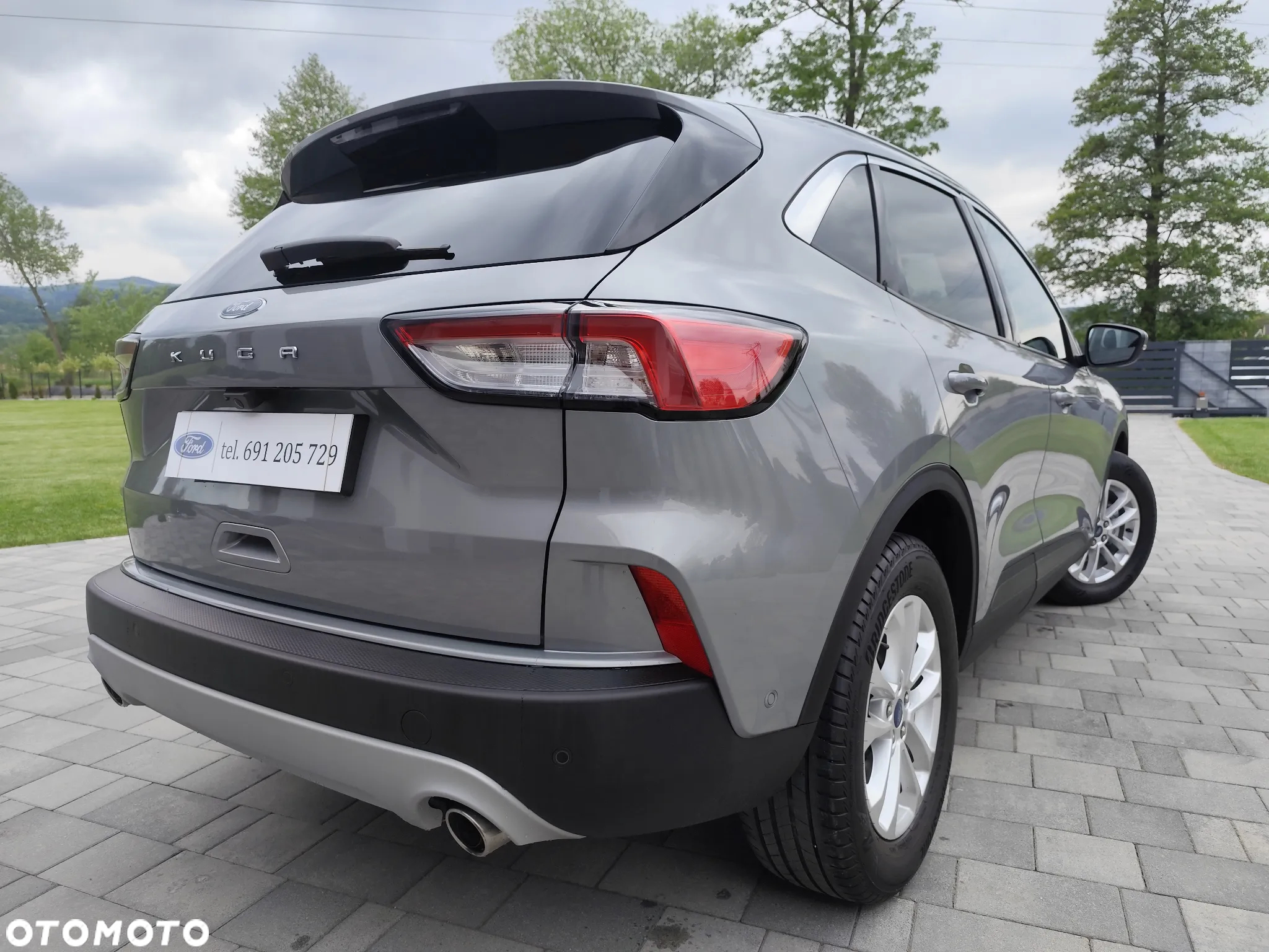 Ford Kuga - 8