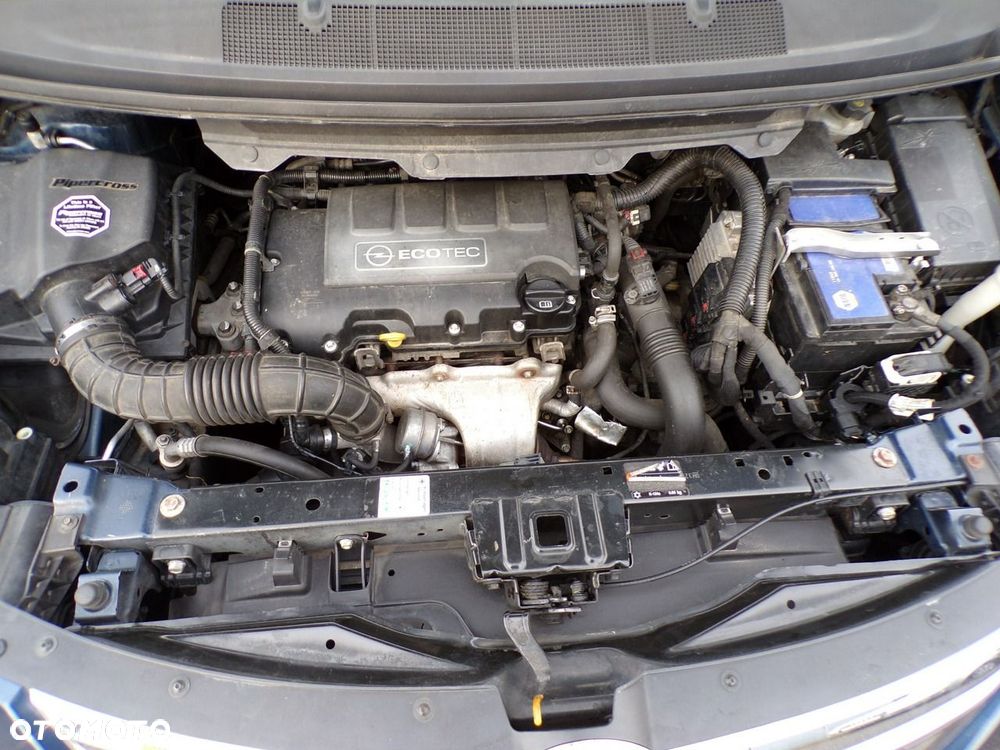 Opel Zafira - 33