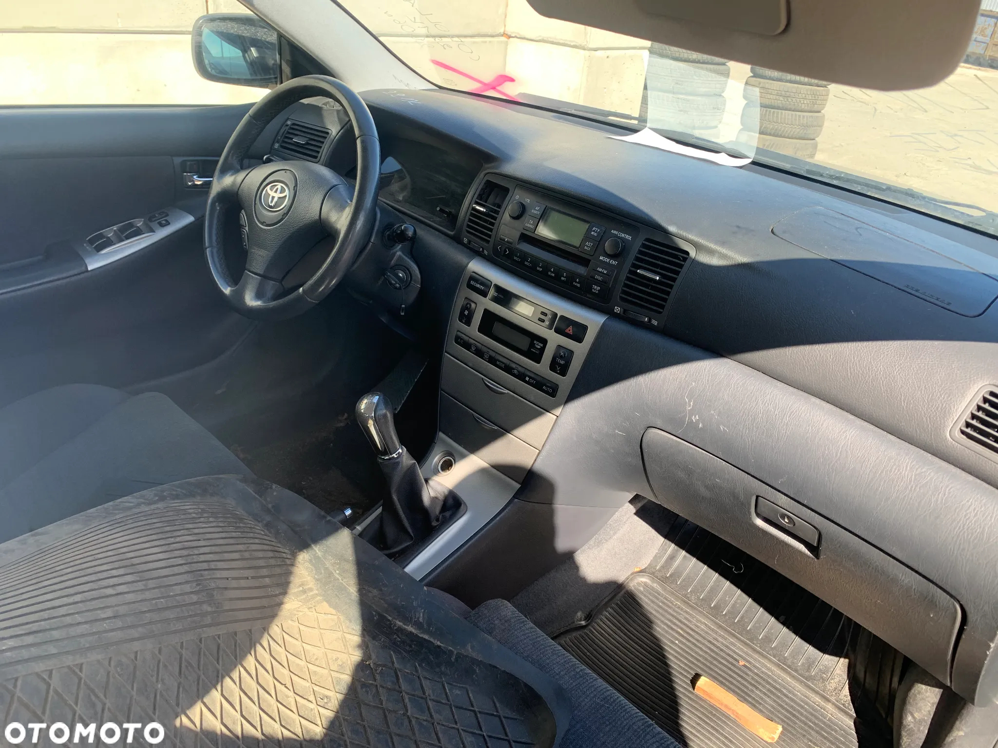 TOYOTA COROLLA 2002 2.0 1CDFTV *SAMOCHÓD NA CZĘŚCI* 283 LAMPA LUSTERKO DRZWI MASKA KLAPA BELKA ZDERZAK BŁOTNIK PRAWA LEWA PRZÓD TYŁ - 2