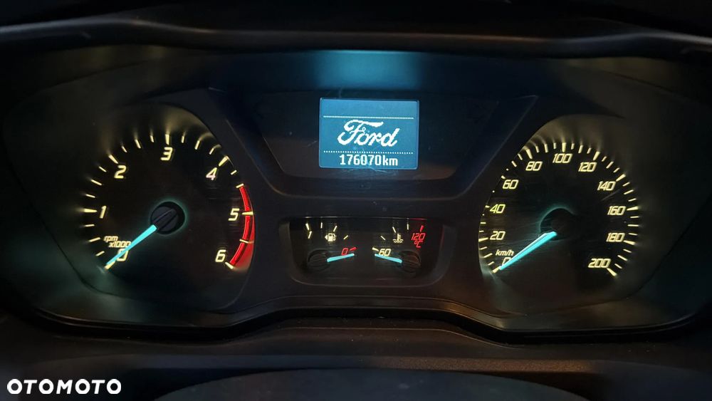 Ford Transit - 16