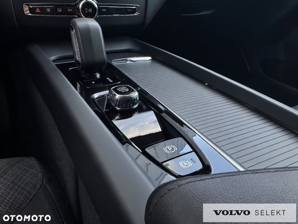Volvo XC 60 - 22