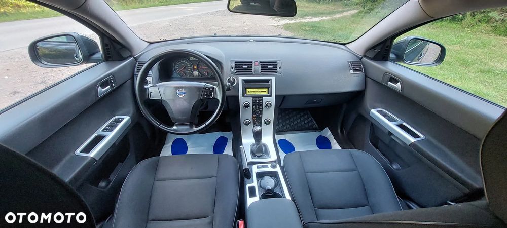 Volvo V50 1.6D Momentum - 26