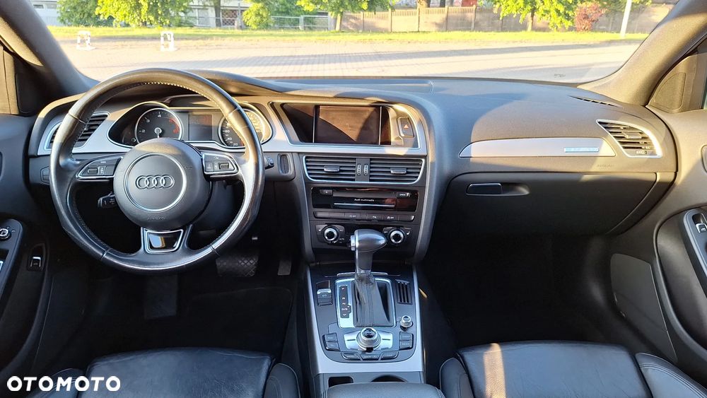 Audi A4 Allroad 3.0 TDI DPF S tronic - 12