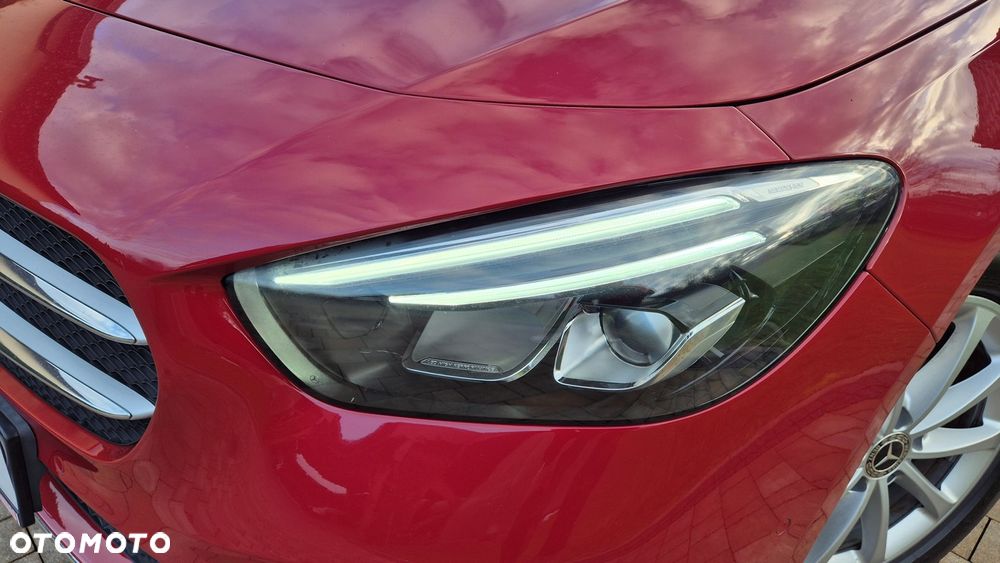 Mercedes-Benz Klasa B 180 Progressive 7G-DCT - 31