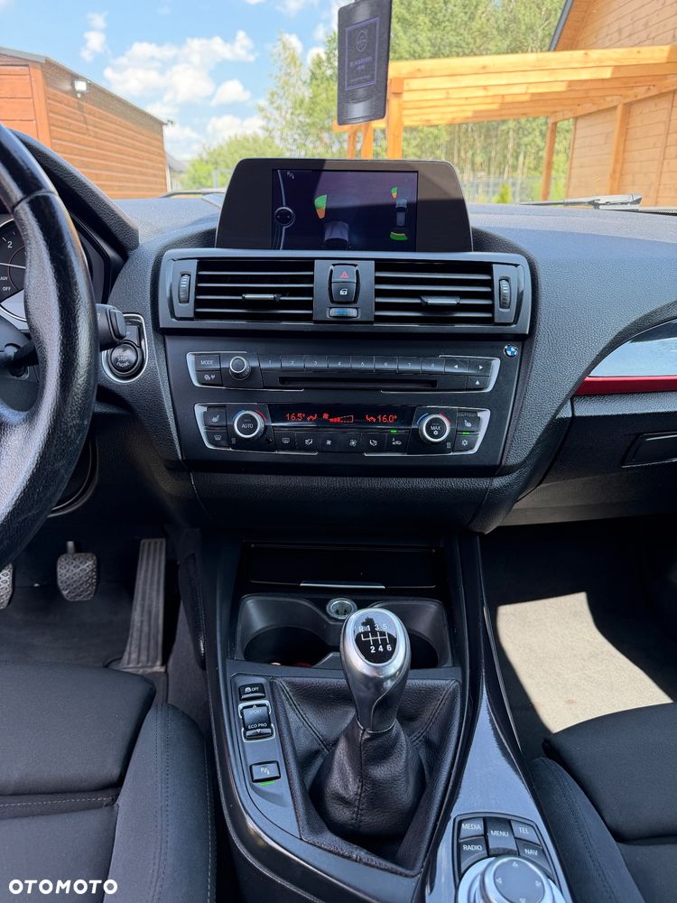 BMW Seria 1 118i Sport Line - 8