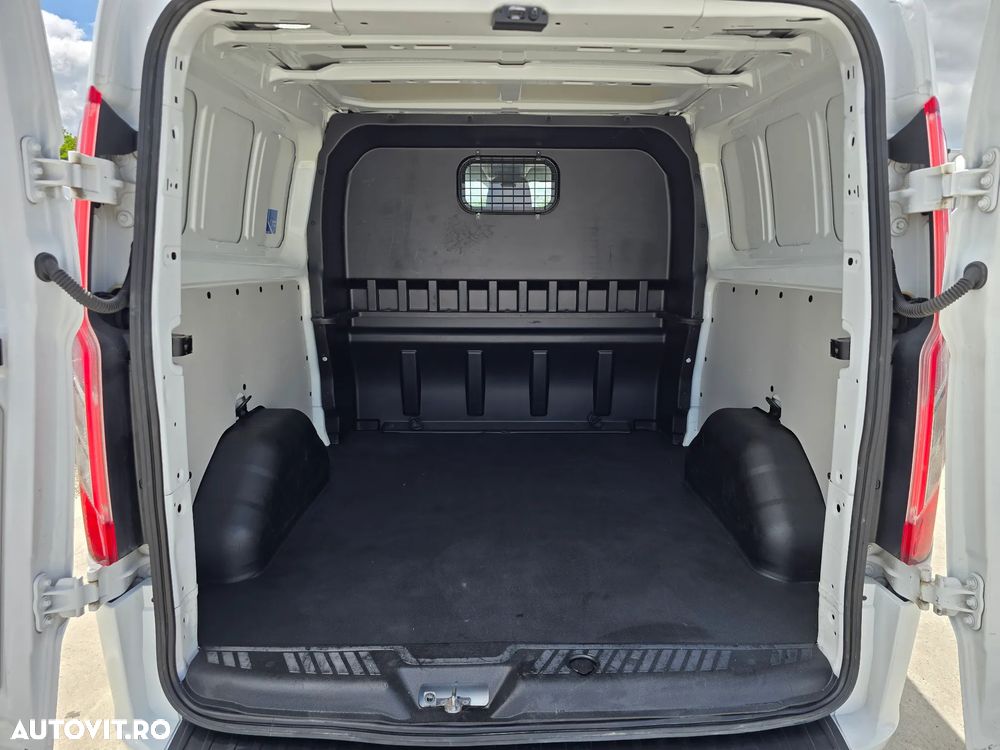 Ford New Transit Custom L2H2 - 14