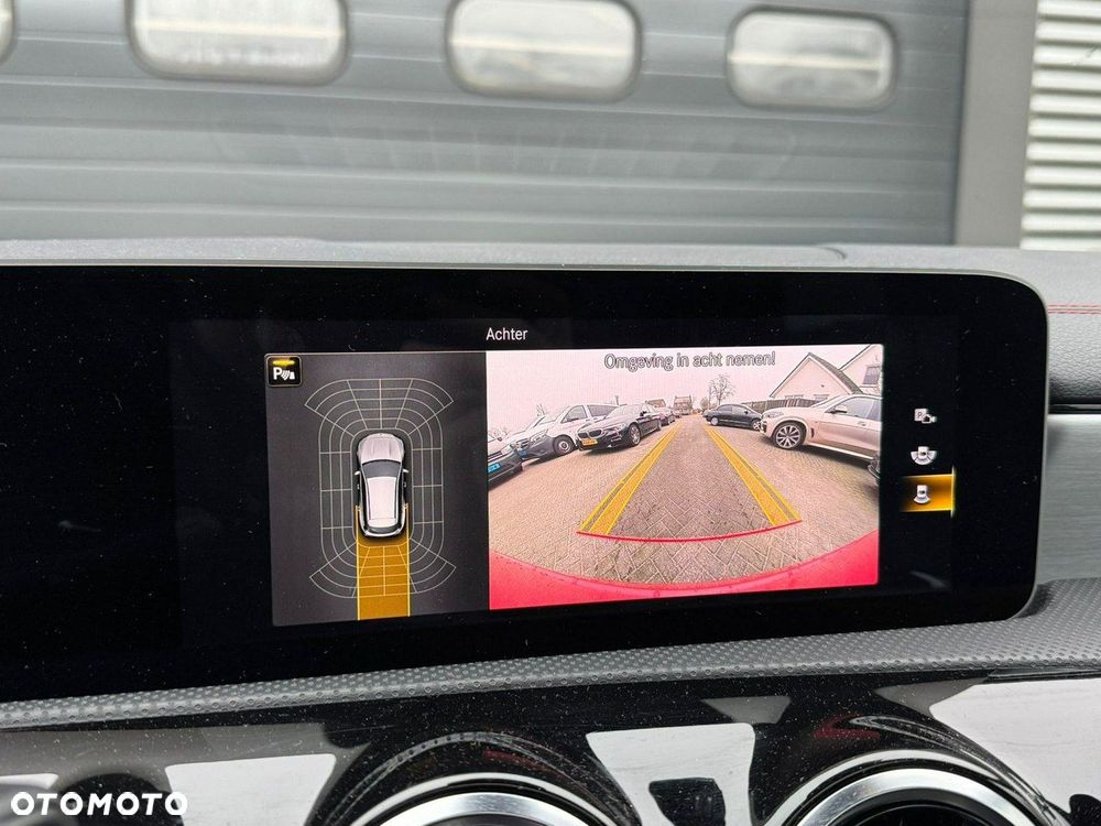 Mercedes-Benz CLA - 7