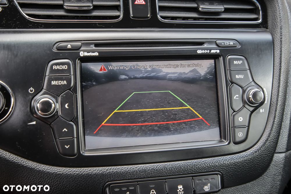 Kia Ceed 1.6 T-GDI GT - 24