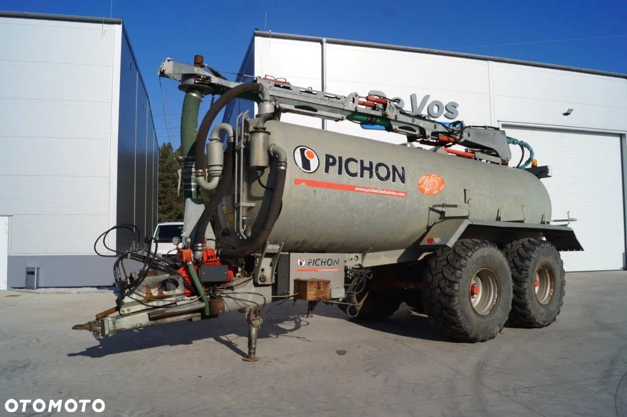 Pichon Wóz Asenizacyjny TCI 15700 z ramieniem górnym - 16