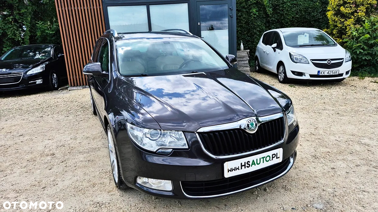 Skoda Superb 2.0 TSI Business DSG - 6