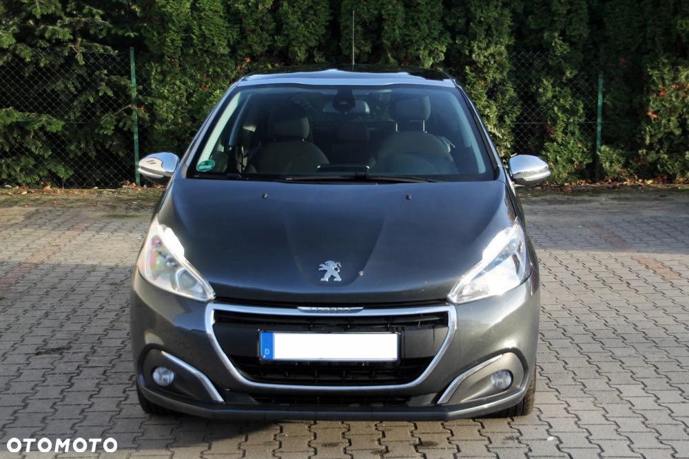 Peugeot 208 1.6 BlueHDi Allure S&S - 2