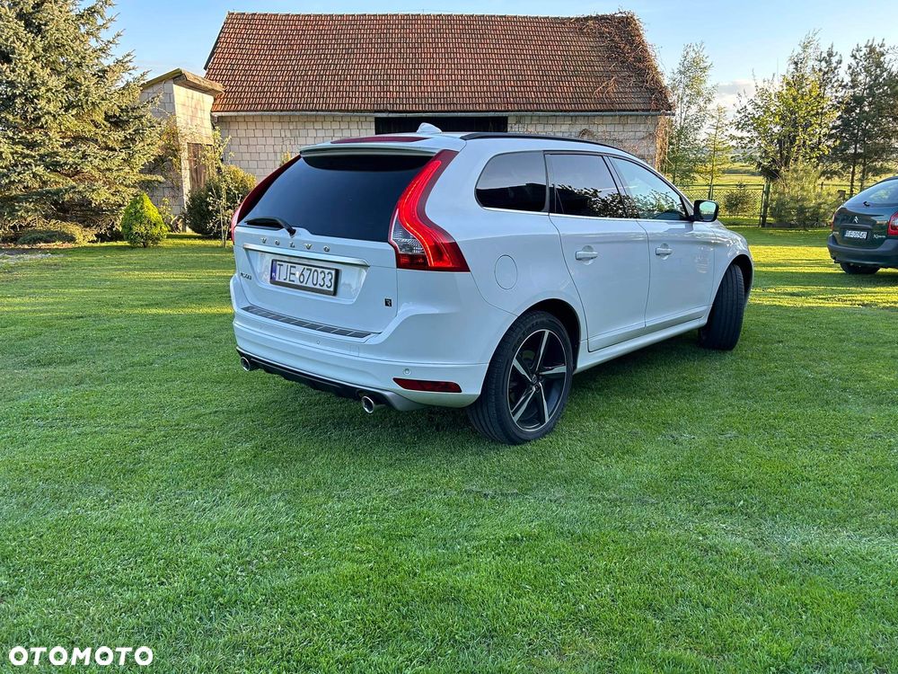 Volvo XC 60 - 4