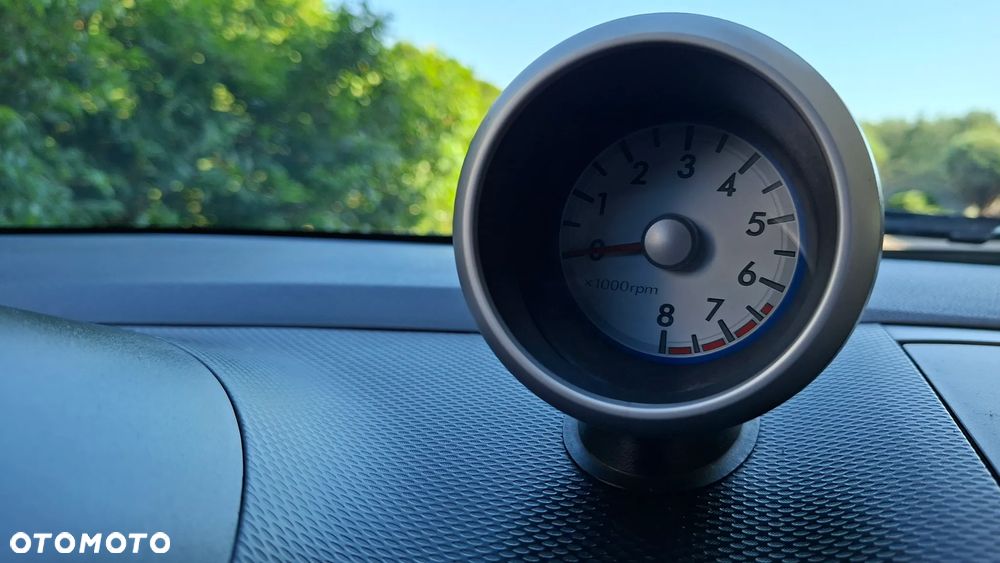 Suzuki Splash 1.0 Comfort - 26