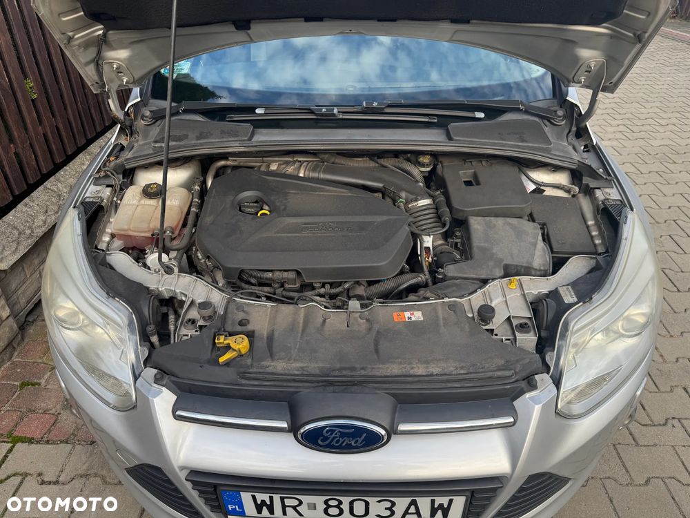 Ford Focus 1.6 EcoBoost Trend Sport - 9