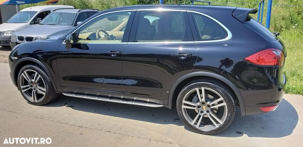 Porsche Cayenne 3.0TD TipTronic - 6