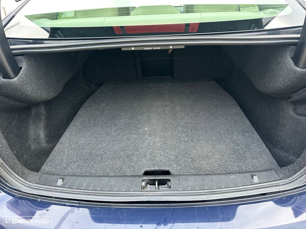 Volvo S60 2.0 D3 Summum - 33