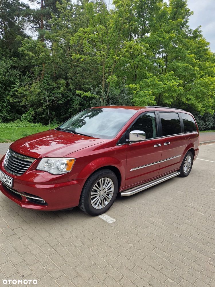 Chrysler Town & Country 3.6 Touring - 1