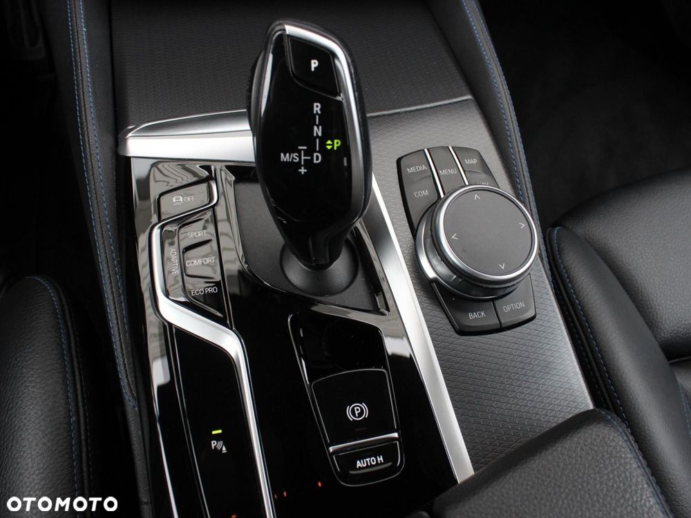 BMW Seria 5 - 13
