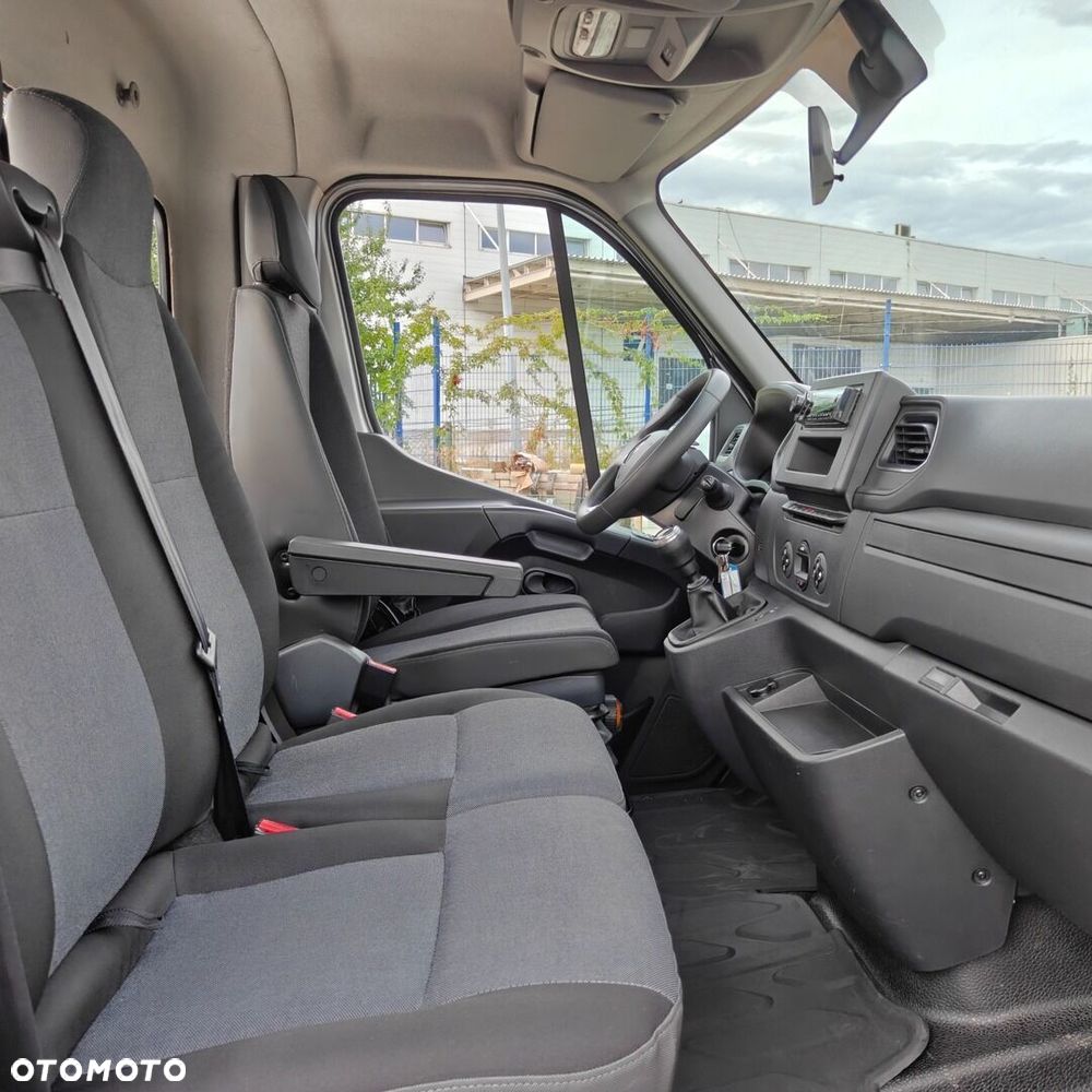 Renault Master - 11