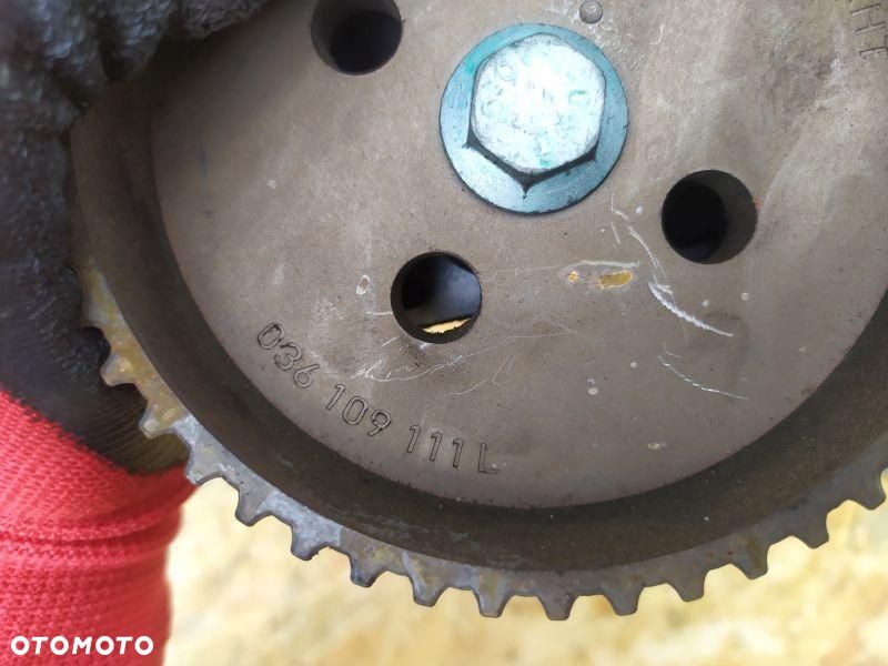WAŁKI ROZRZĄDU POKRYWA ZAWORÓW VW GOLF 1.6 IV 4 - 7