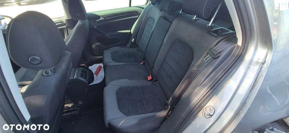 Volkswagen Golf 2.0 TDI BMT Highline - 32