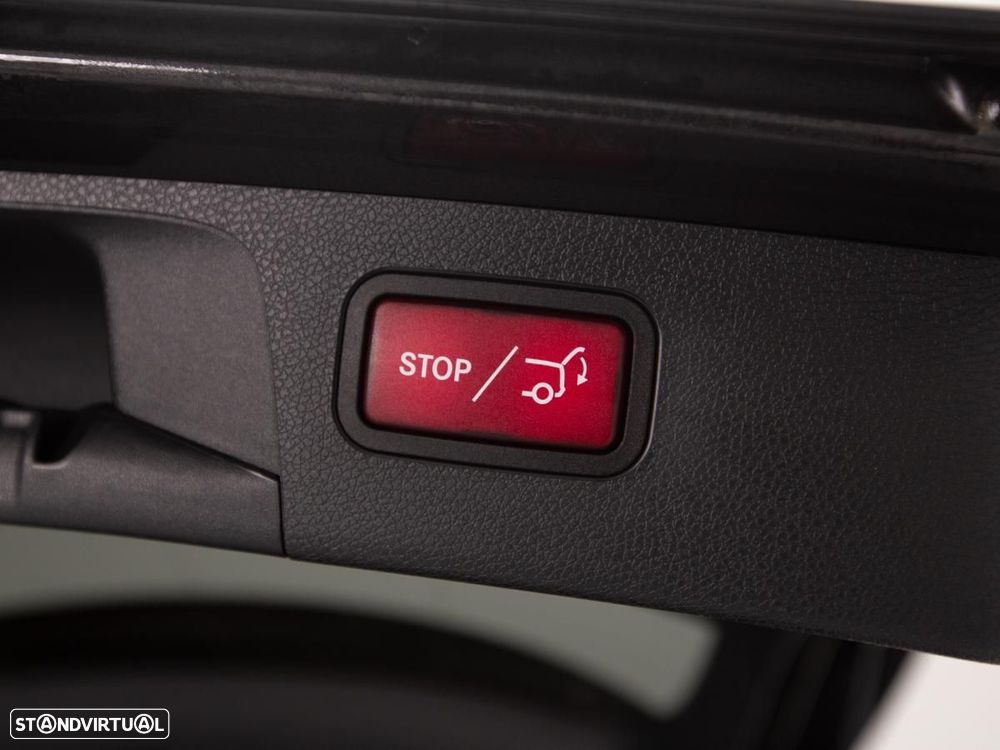 Mercedes-Benz E 300 de 4Matic 9G-TRONIC AMG Line - 13