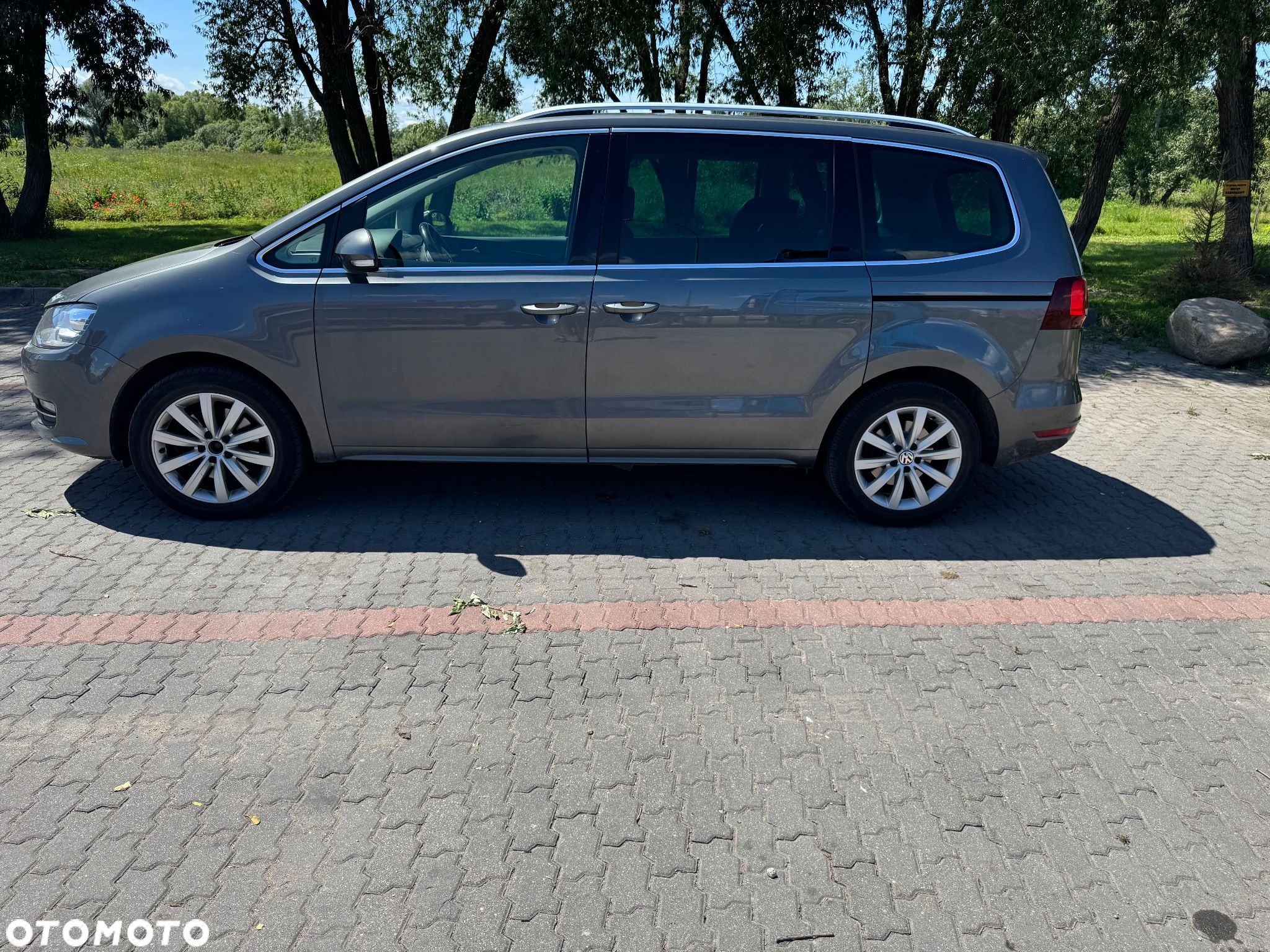 Volkswagen Sharan 2.0 TDI BMT 4Mot Highline DSG - 1