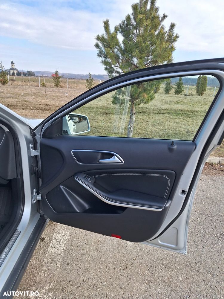 Mercedes-Benz GLA 200 CDI 4MATIC Aut. - 11