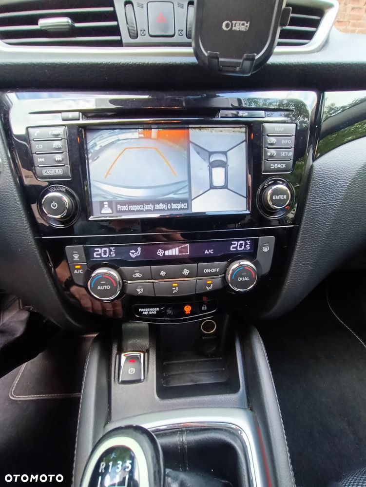 Nissan Qashqai 1.2 DIG-T N-Connecta EU6 - 6