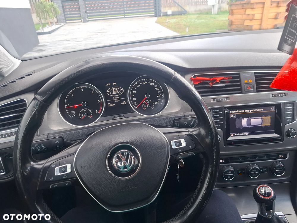 Volkswagen Golf 1.6 TDI Comfortline - 8