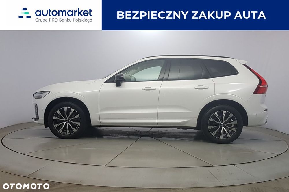 Volvo XC 60 B5 D AWD Plus Dark - 4
